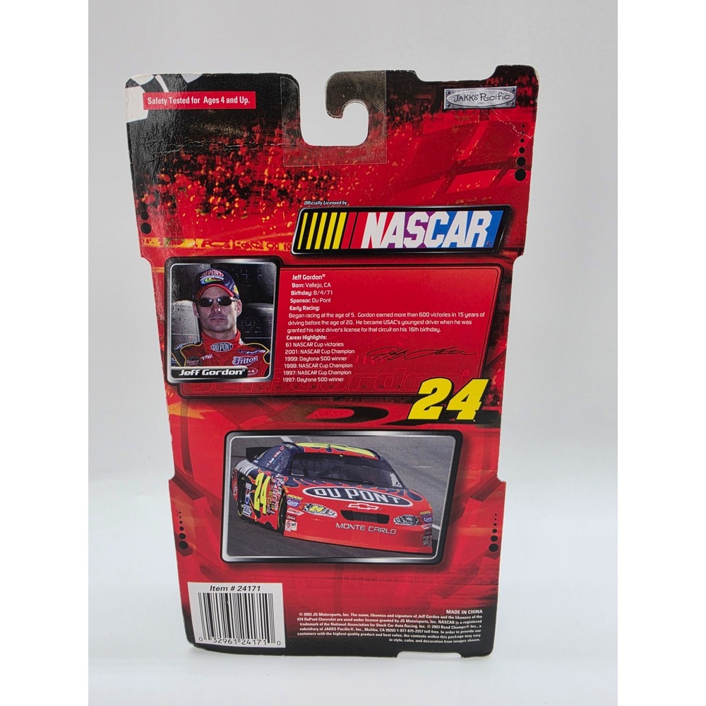 Jakks Pacific NASCAR Jeff Gordon Road Champs Action Figure 24171 DuPont 2003 NEW - Picture 6 of 12
